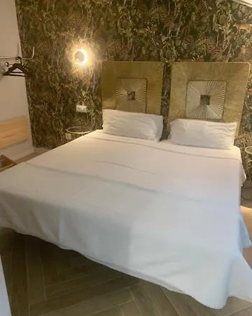 Boutique Albussanluis Ξενοδοχείο *