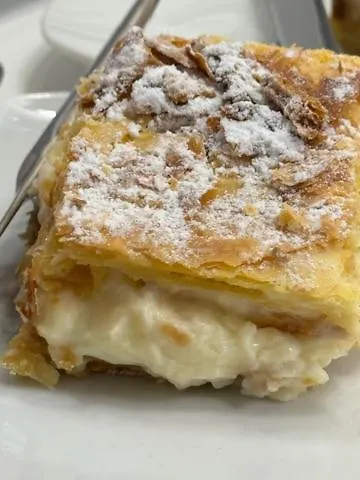 Boutique Albussanluis *